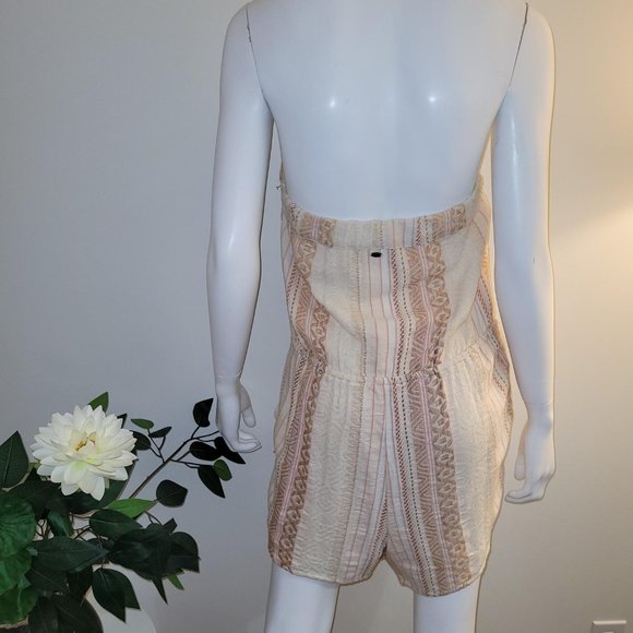 O'Neill strapless one piece romper. Size L. NWOT - Picture 2 of 5